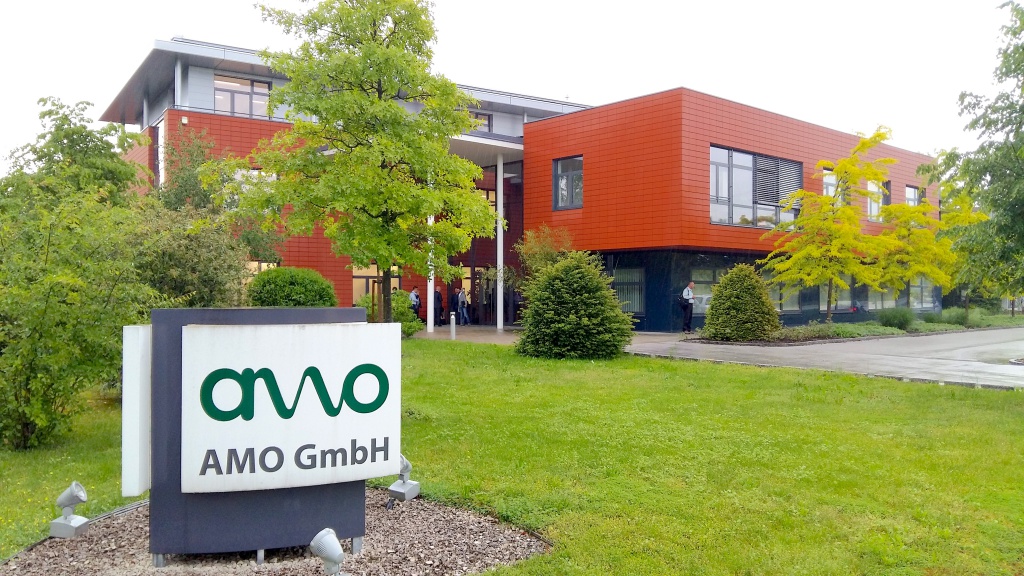 AMO GmbH encoder production.jpg
